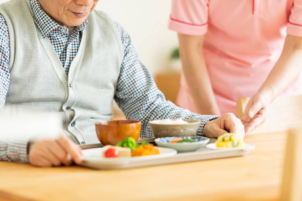 摂津市(千里丘)の歯医者、ひろ歯科の地域に根ざした多職種連携